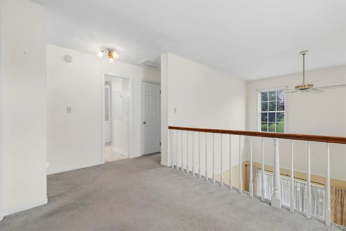 Photo of 1069 Wolcott Avenue