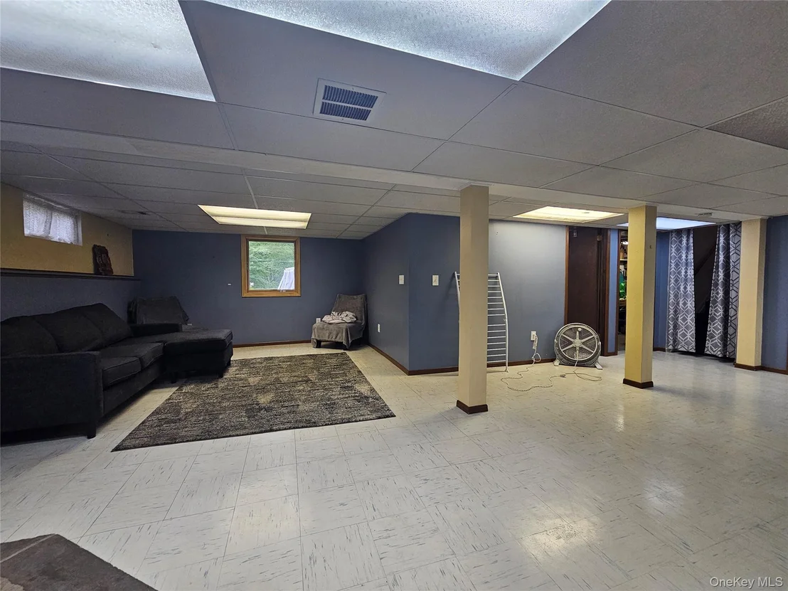 Photo of 4 Pinegrove Drive