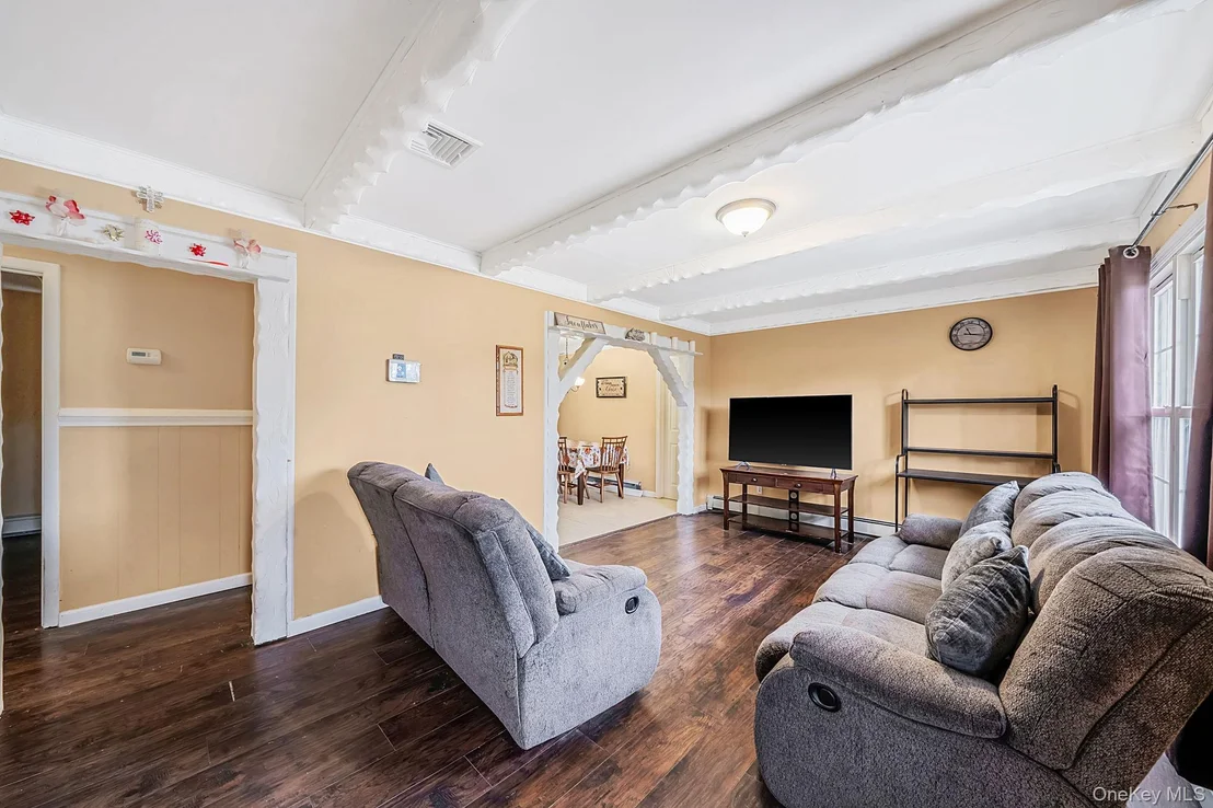 Photo of 36 Naples Avenue