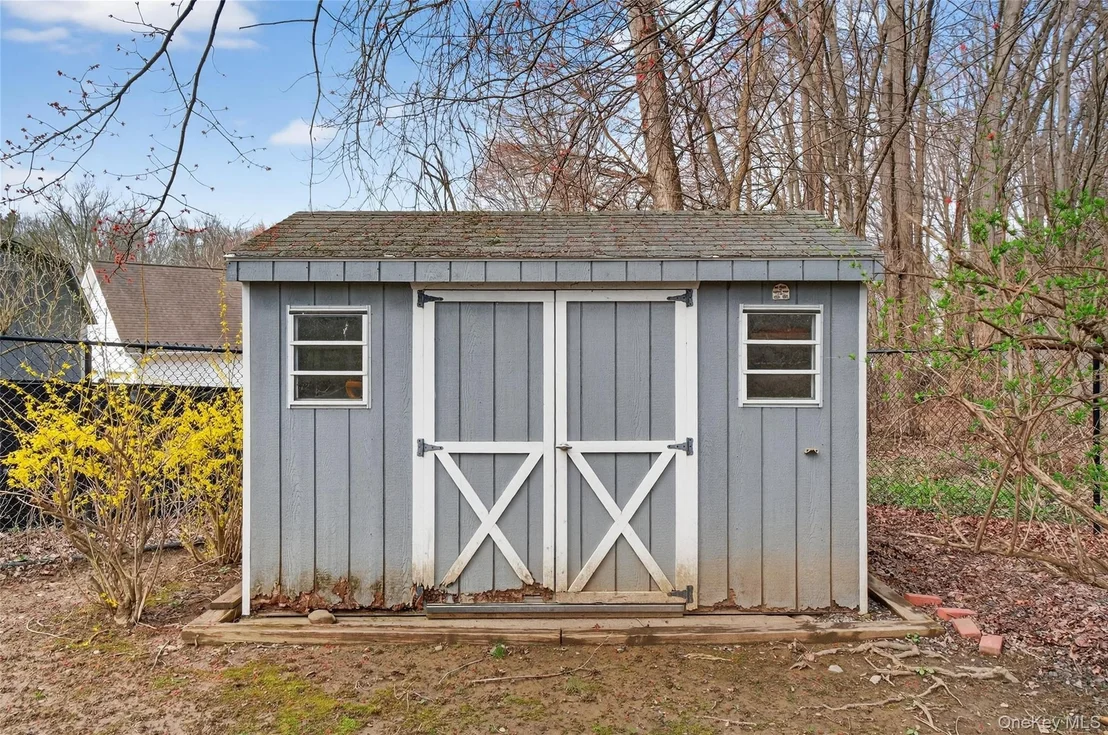 Photo of 24 Coachlight Drive