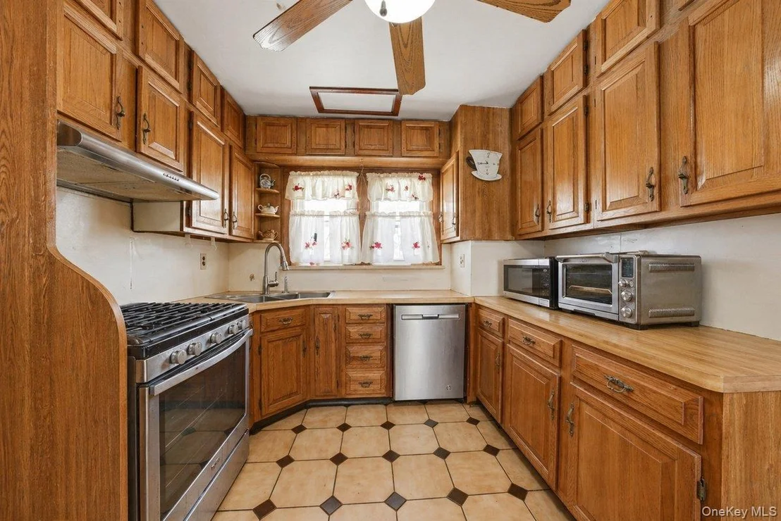 Photo of 7 Byron Avenue