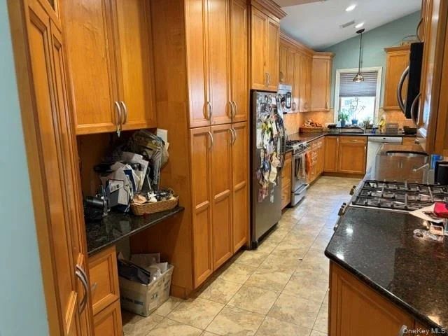 Photo of 13843 76th Avenue