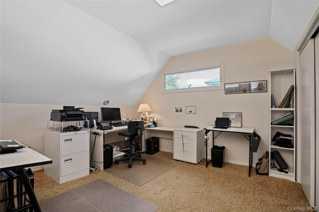 Photo of 7 Lookout Place