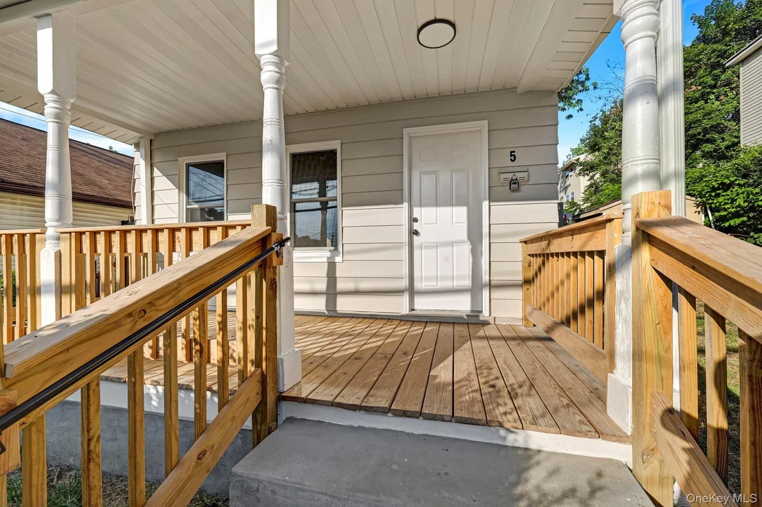 Photo of 5 Grant Avenue