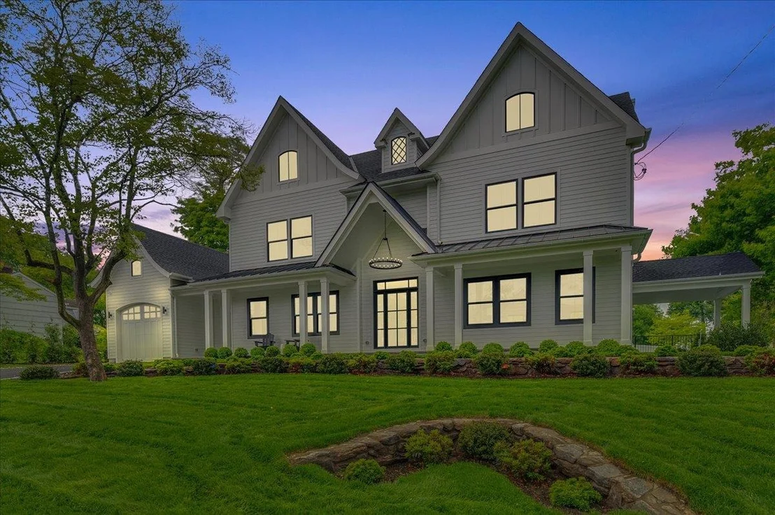 Photo of 12 Fairway Avenue