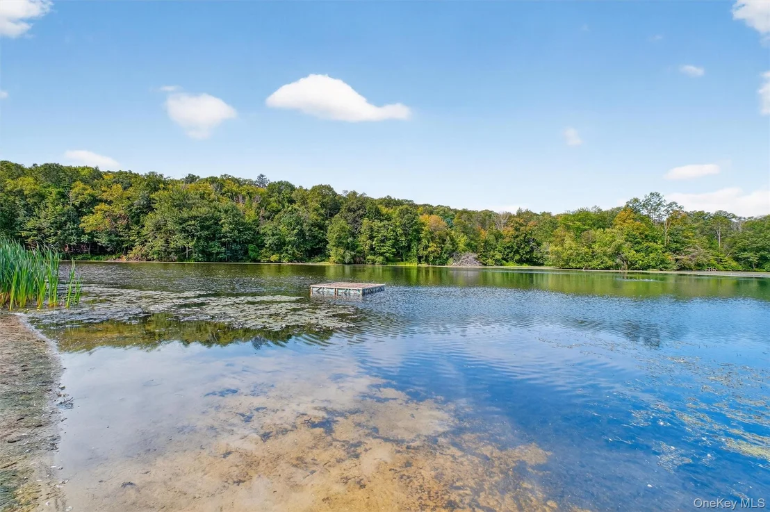 Photo of 6 Beech Trail