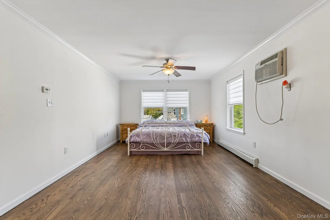 Photo of 958 Alan Drive