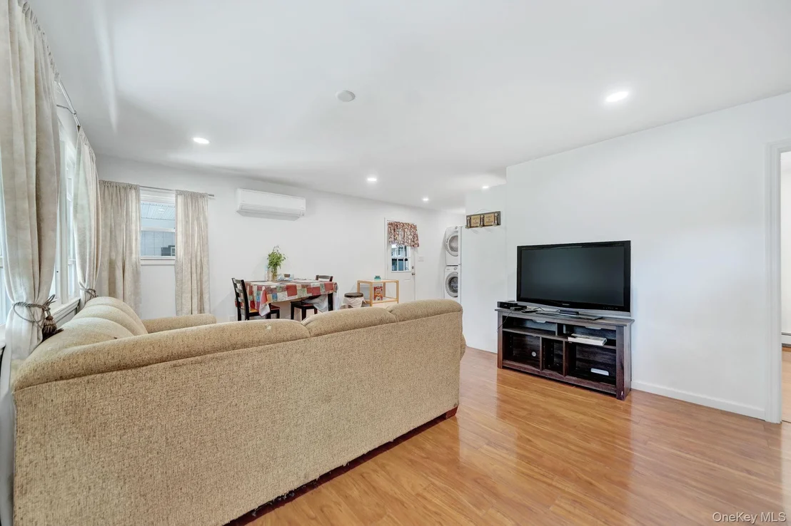 Photo of 109 Pine Road