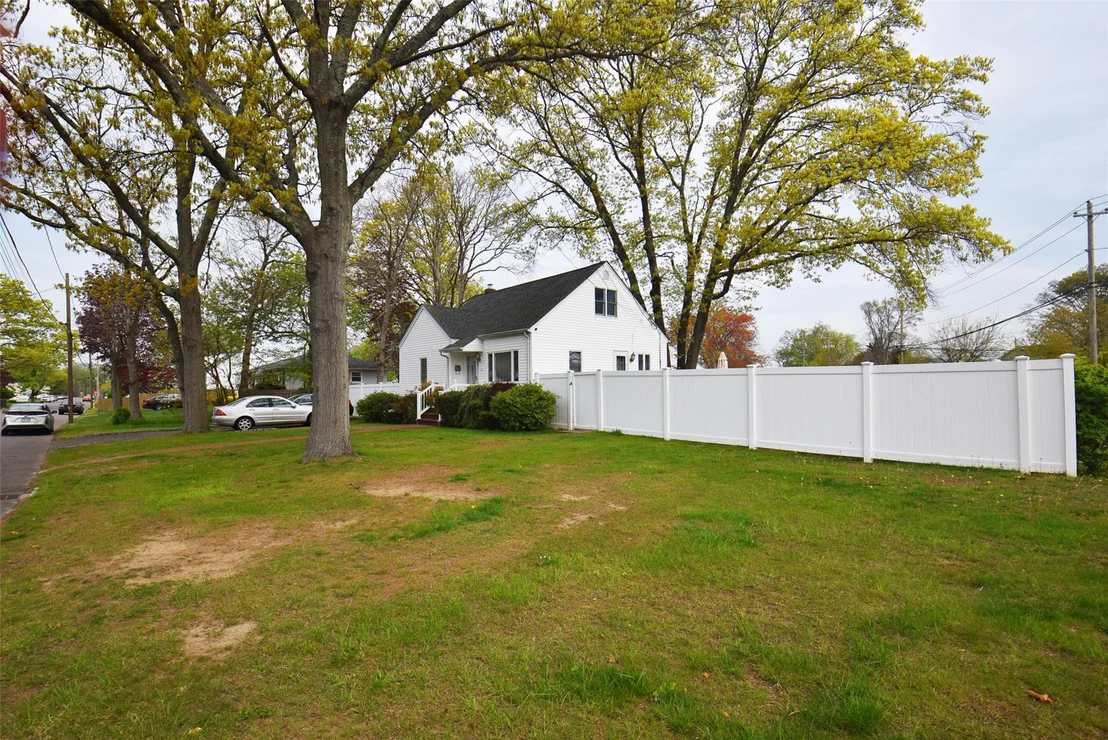 Photo of 175 27th Street
