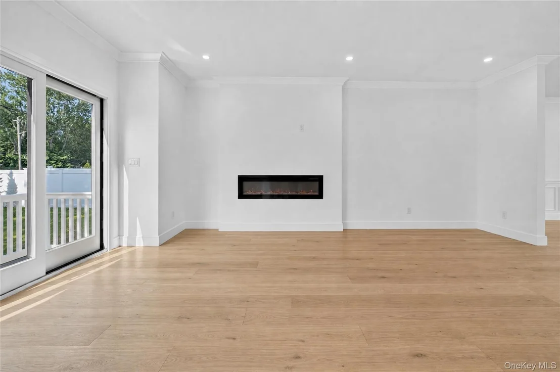 Photo of 44 Meadow Lane