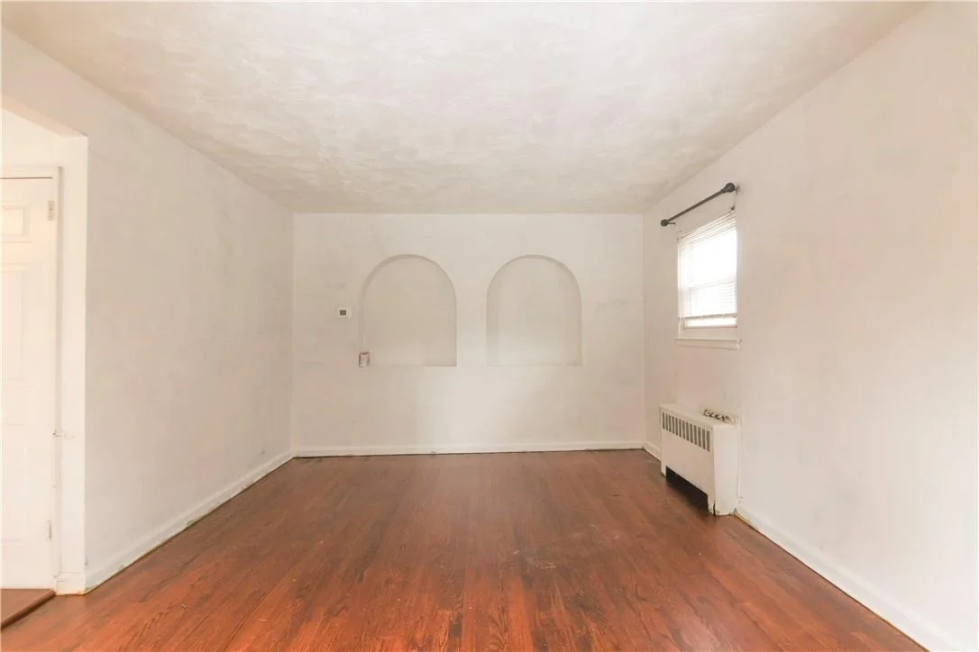 Photo of 518 Logan Avenue