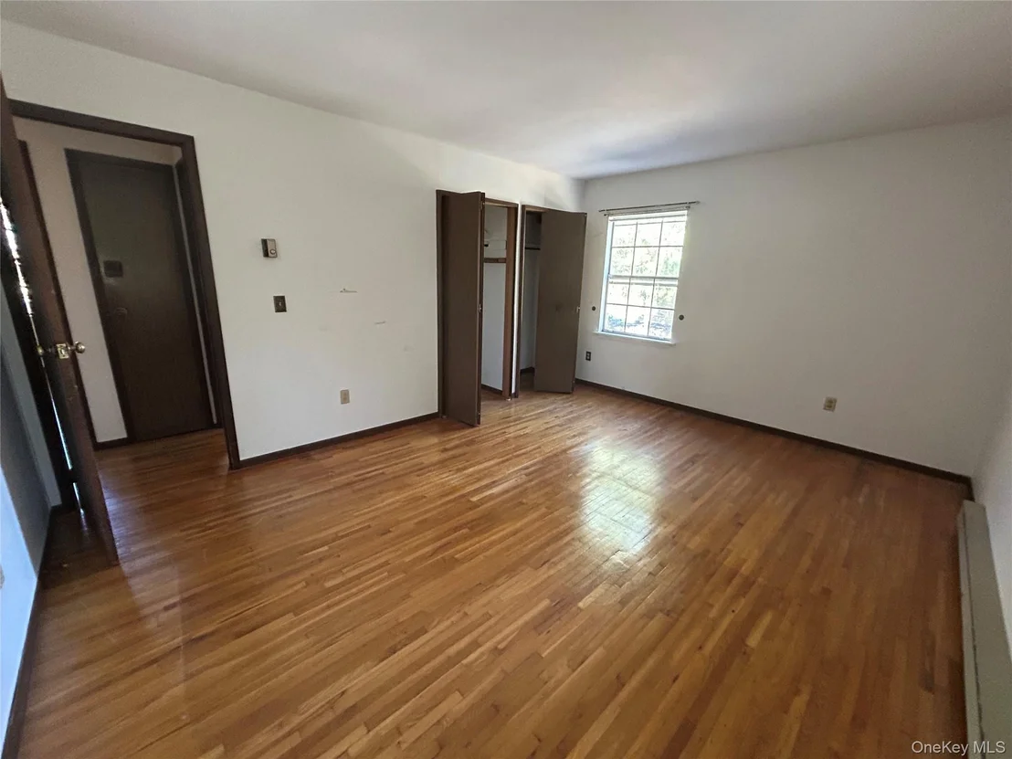 Photo of 8 Center Road