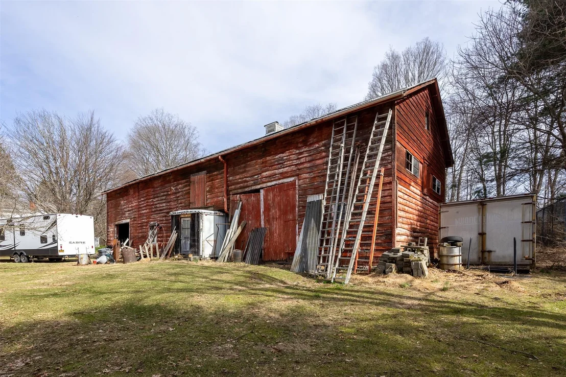 Photo of 655 Vassar Road