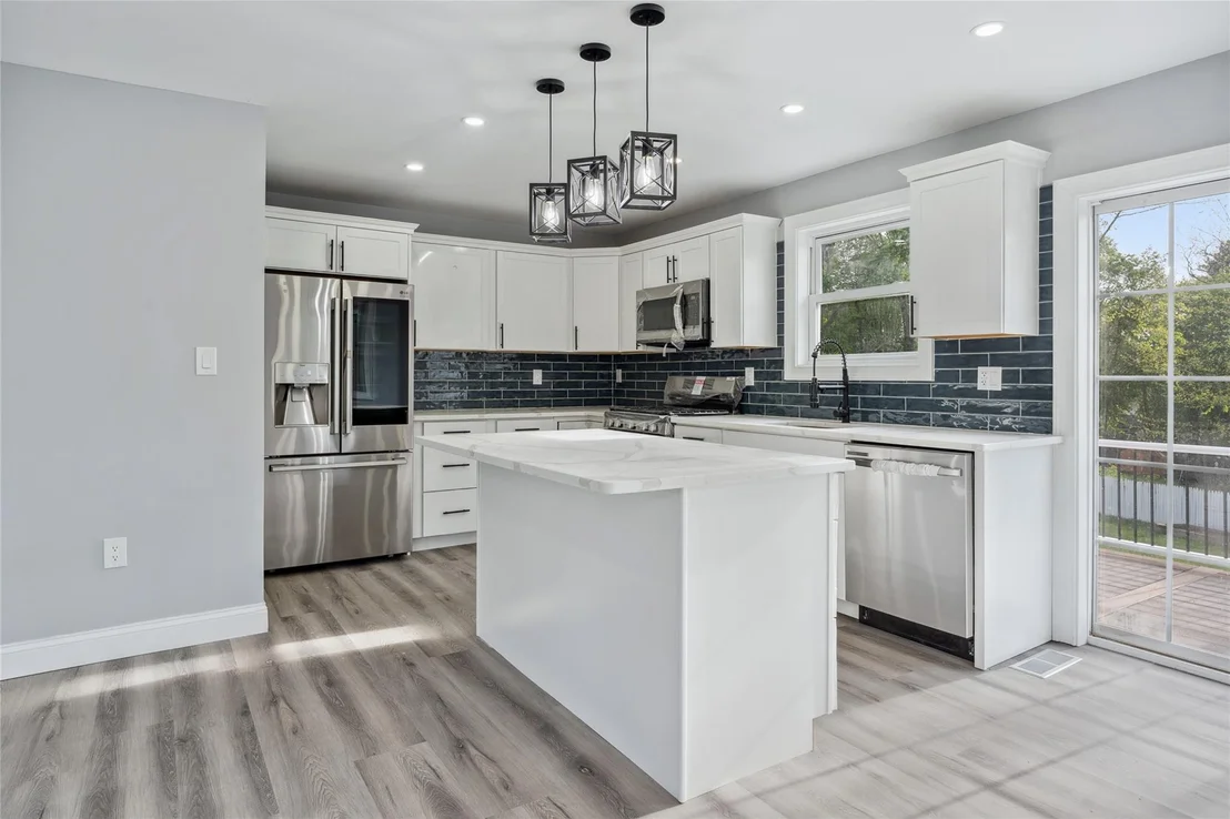 Photo of 7 Briarwood Drive