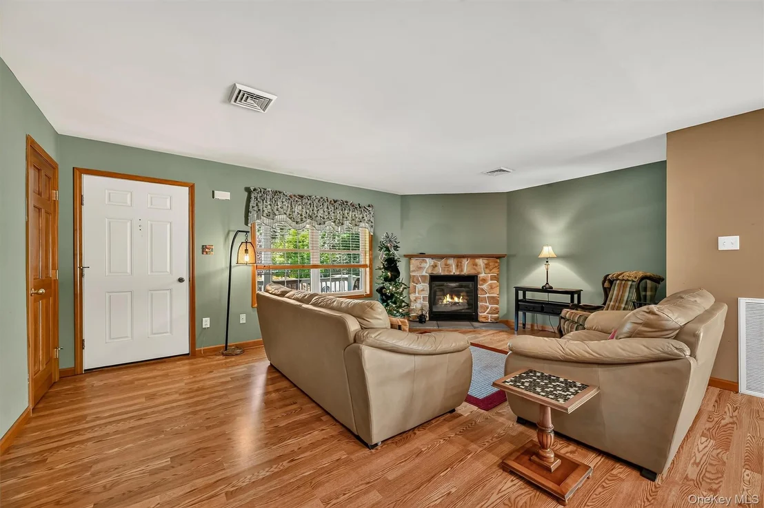 Photo of 21 McGill Road