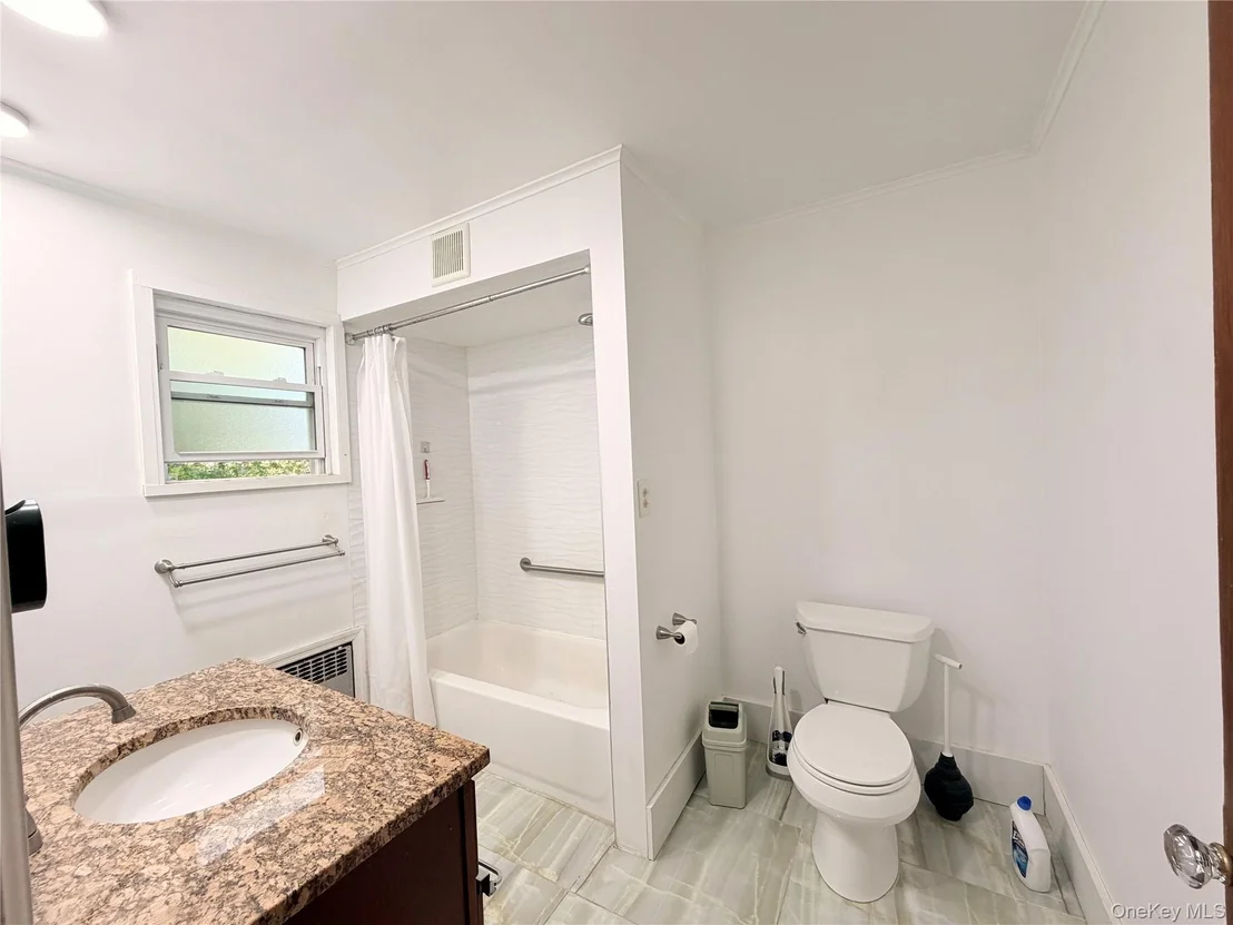 Photo of 11 Gardner Avenue