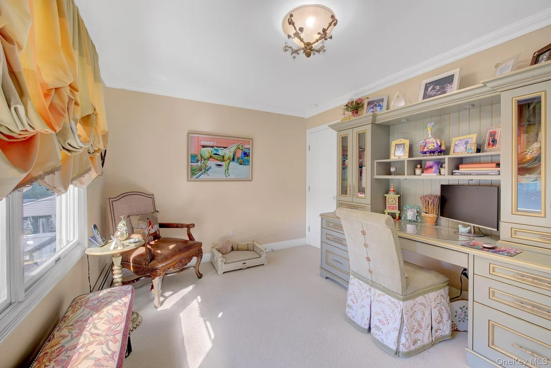 Photo of 12 Crabtree Lane