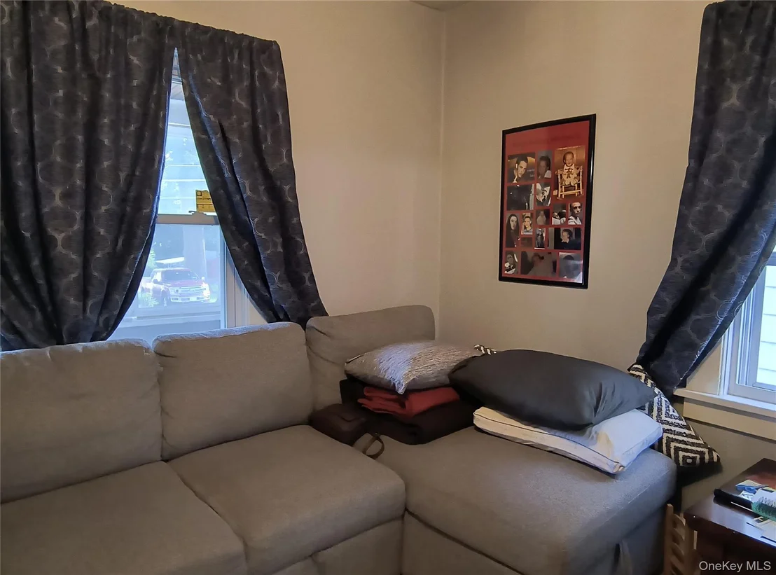 Photo of 492 1st Street