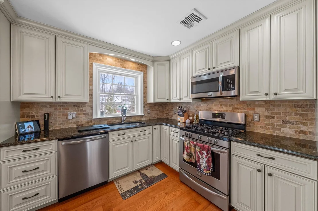 Photo of 28 Heaton Road
