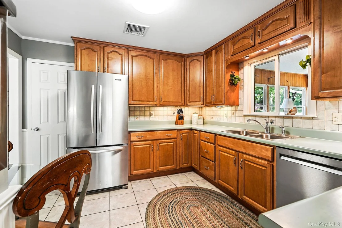 Photo of 69 Clove Brook Drive