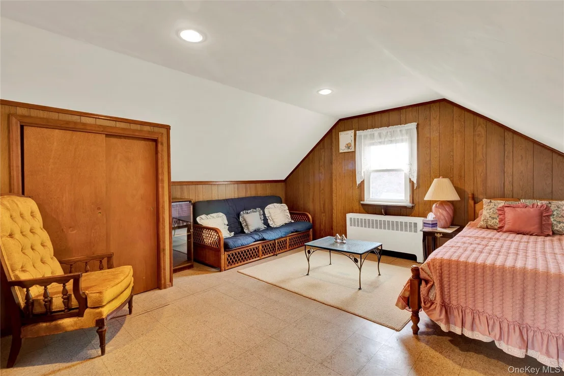Photo of 152 Foster Boulevard