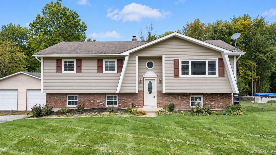 Photo of 65 Maureen Drive