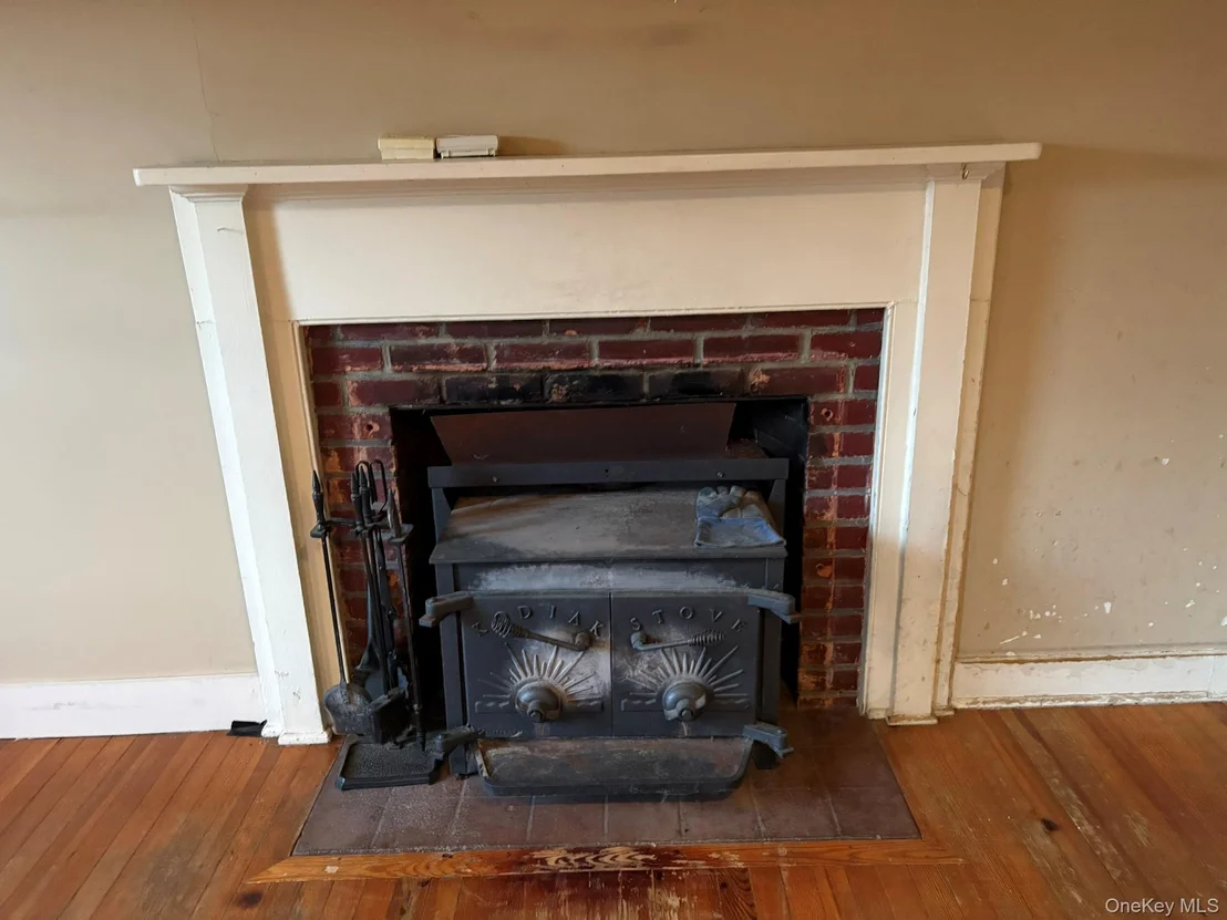 Photo of 15 Sharon Valley Road