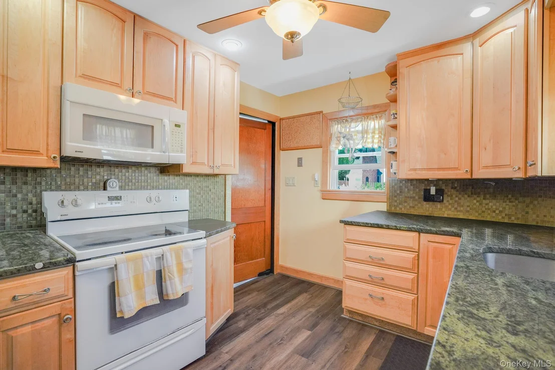 Photo of 4 Crestwood Boulevard