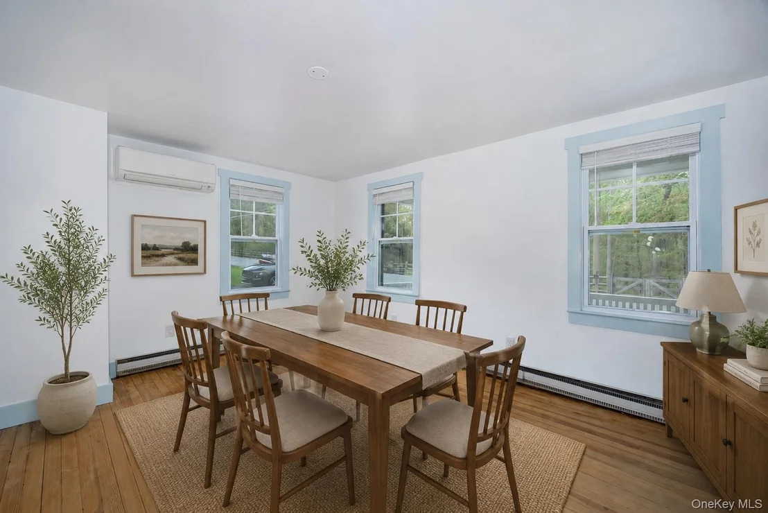 Photo of 5 Valley Farm Road