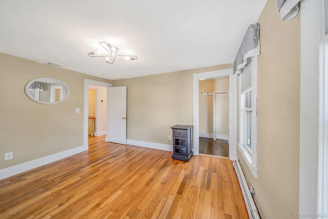 Photo of 219 North Ocean Avenue