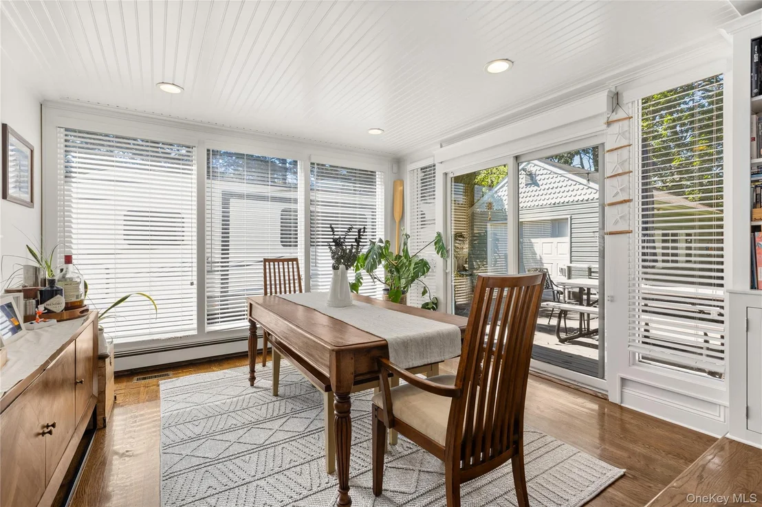 Photo of 124 Smith Avenue