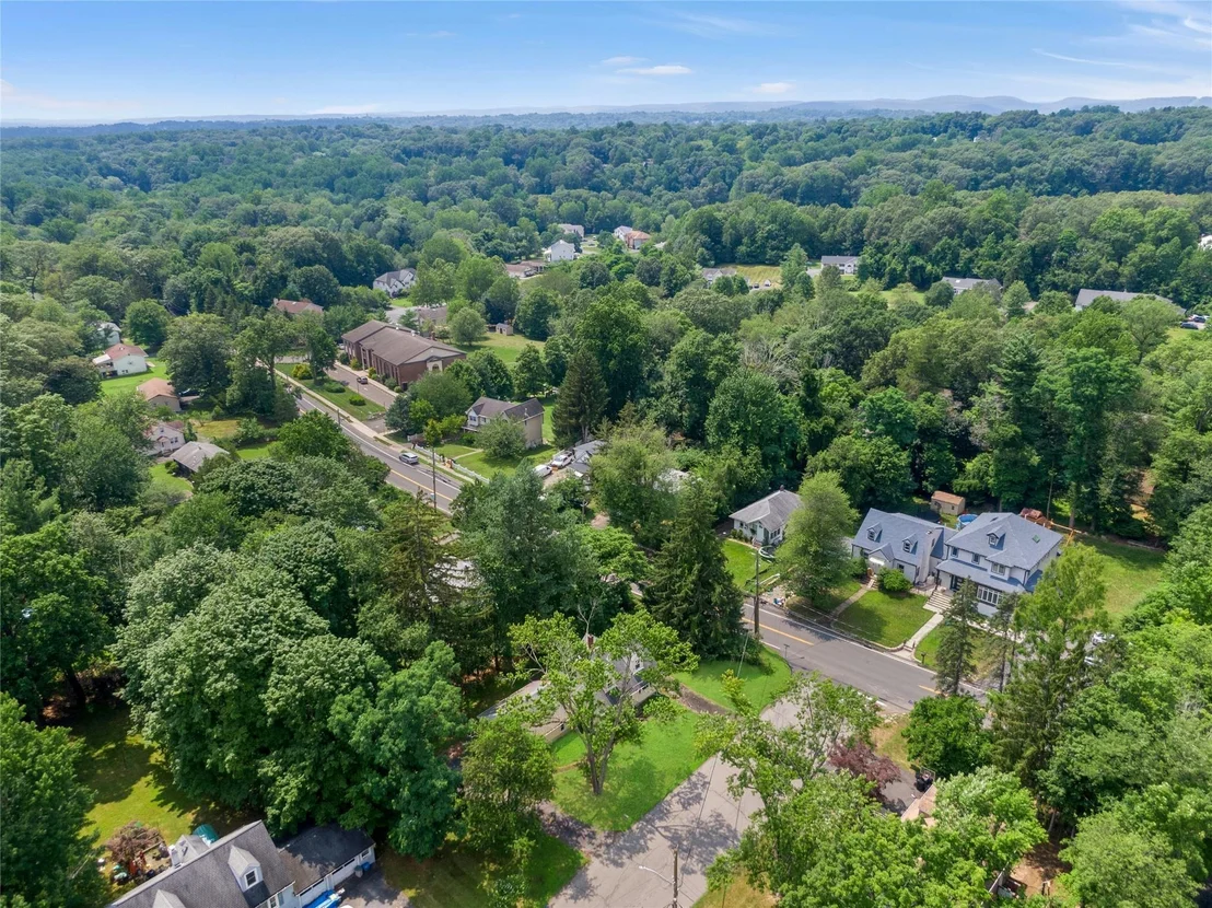 Photo of 2 Andrew Drive