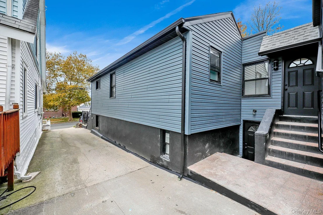 Photo of 338 Calhoun Avenue