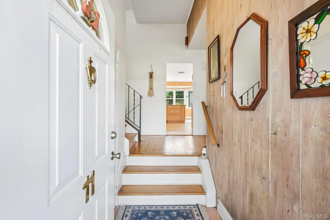 Photo of 11 Lenroc Drive