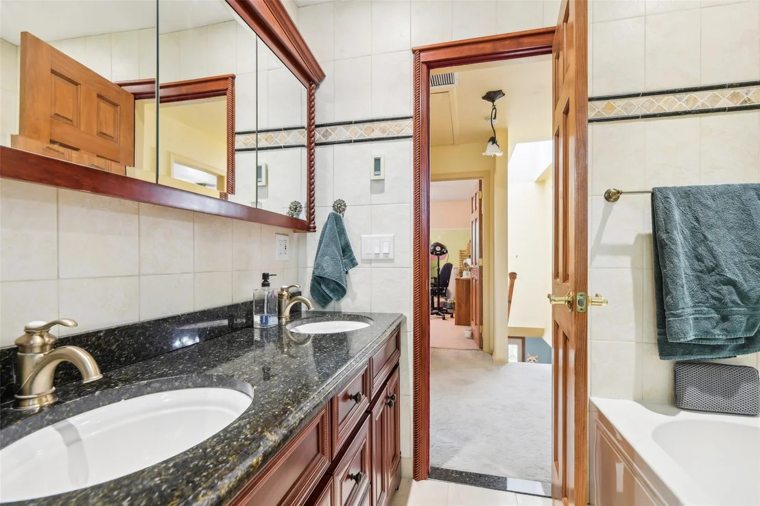 Photo of 106 Catlin Place