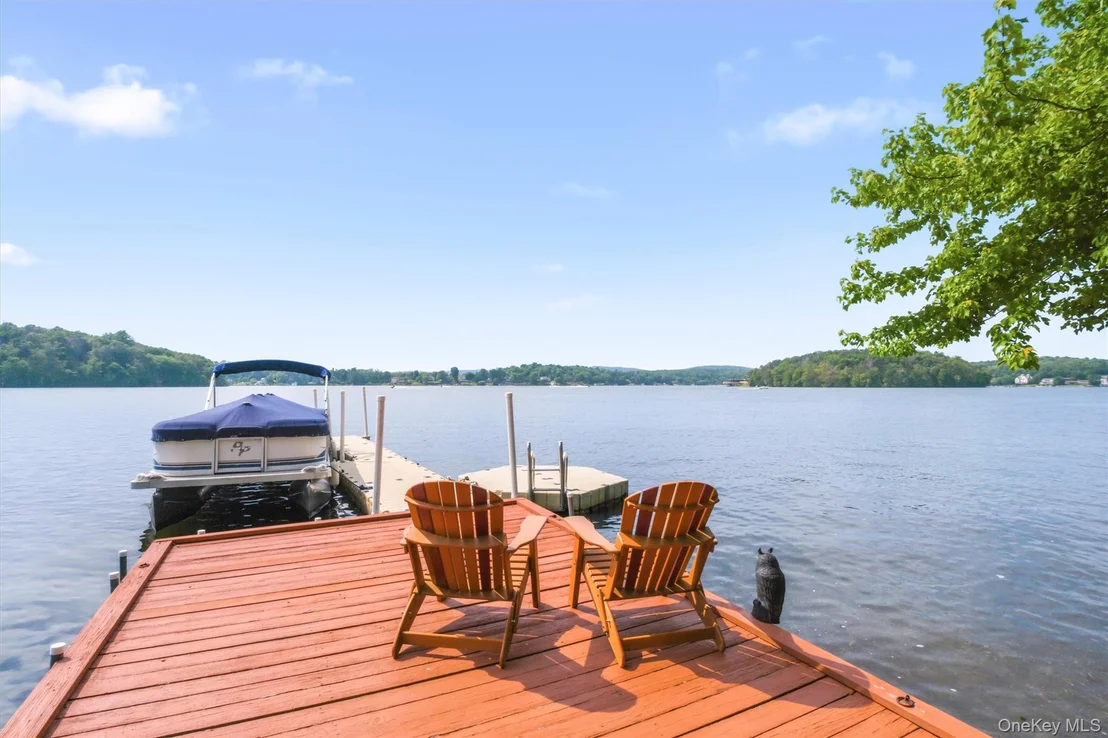 Photo of 24 Tamarack Road