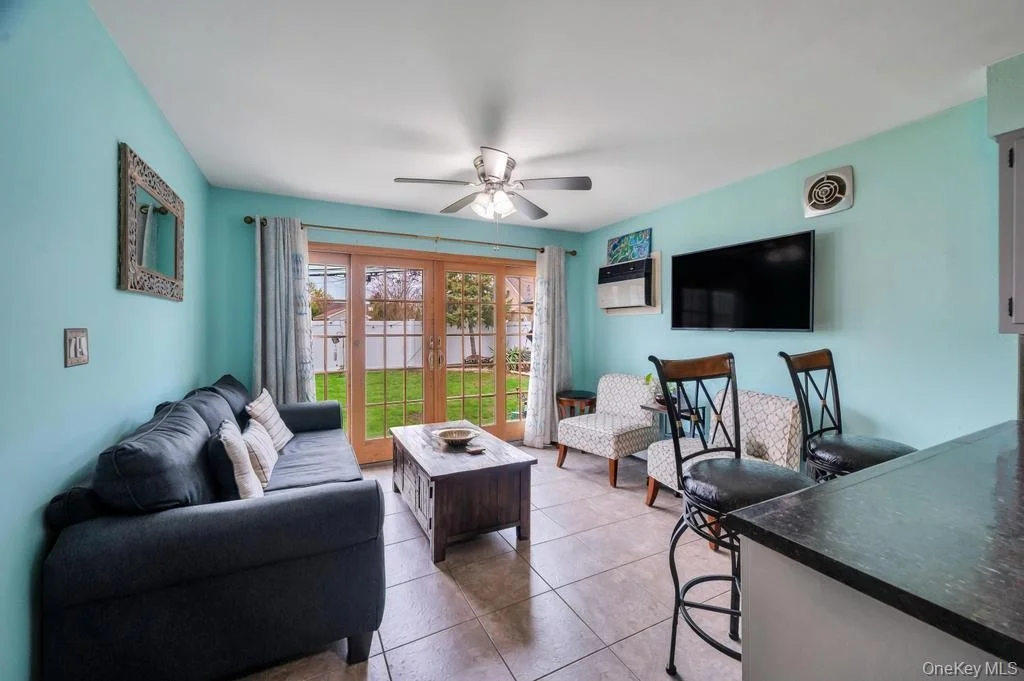 Photo of 104 Saddle Lane