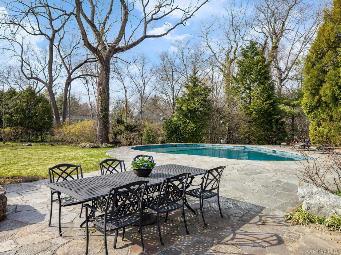 Photo of 18 Tamarac Trail