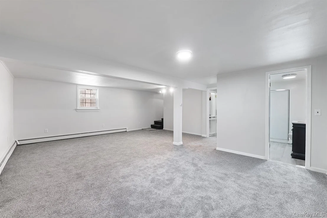 Photo of 18 Steiner Drive