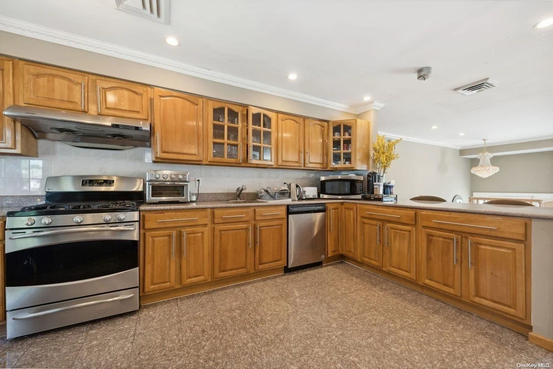 Photo of 758 Turf Road