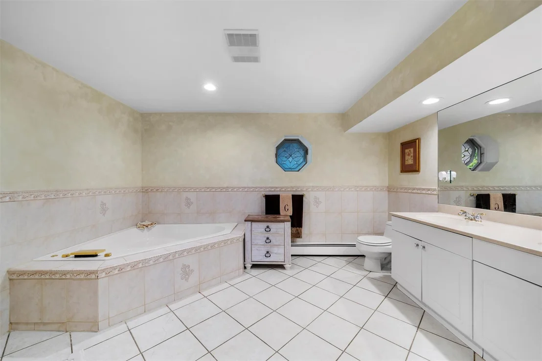 Photo of 18 Grant Drive
