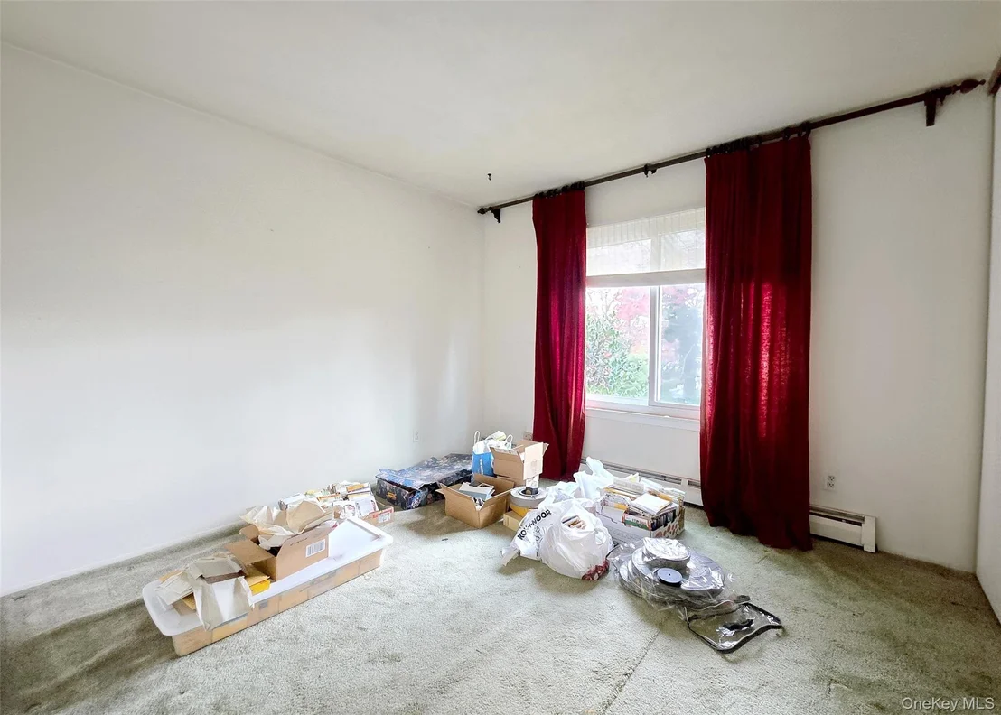 Photo of 48 Glenmere Lane