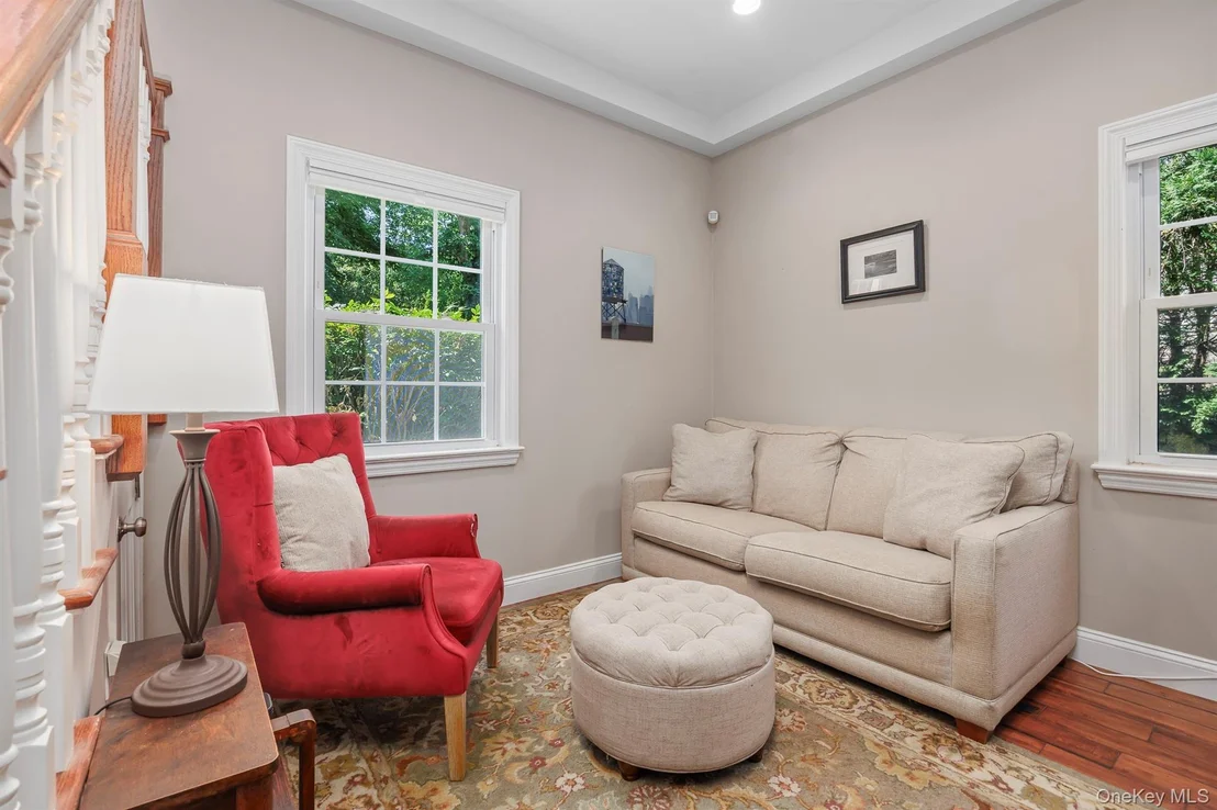 Photo of 1 Colonial Drive