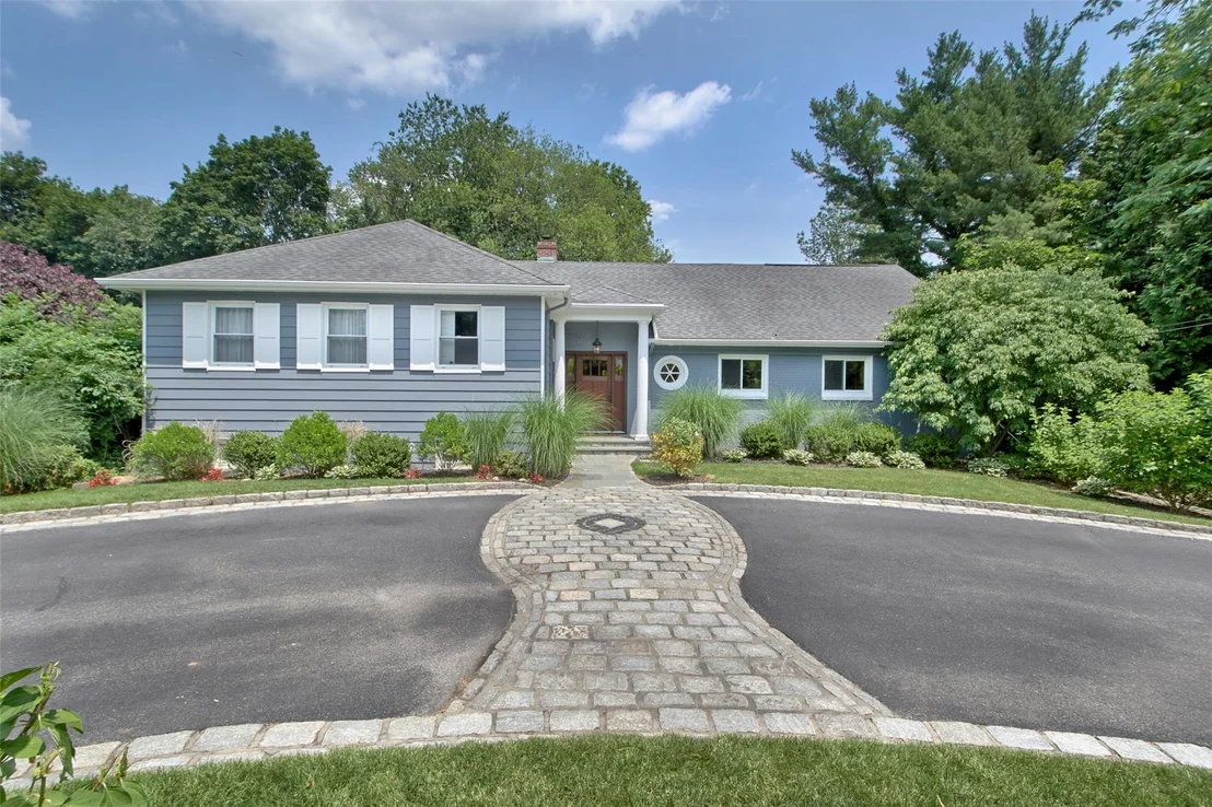 Photo of 527 Purchase Street
