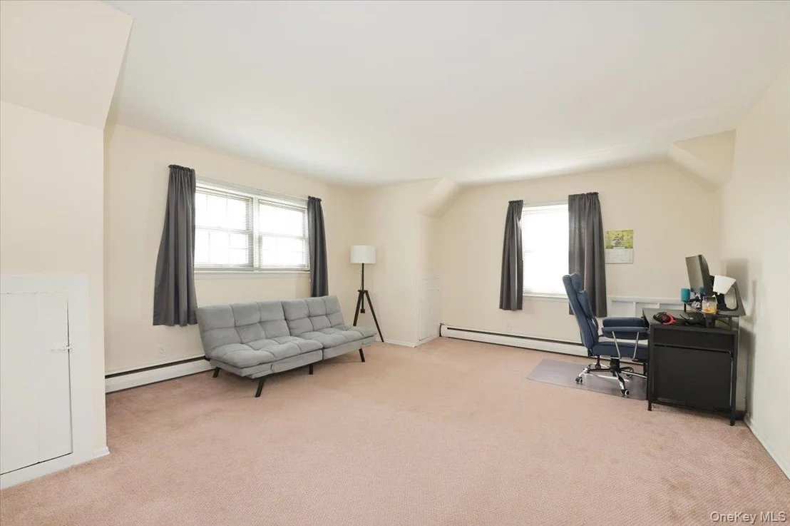 Photo of 2 Oak Place