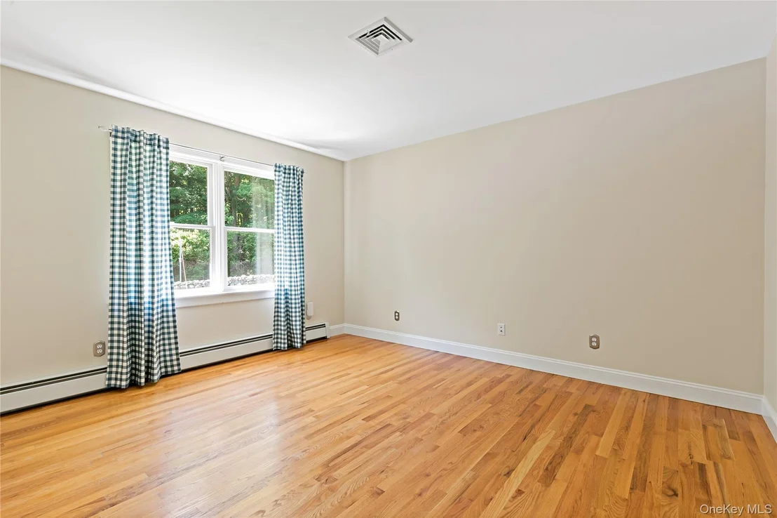 Photo of 37 Mountain Brook Drive