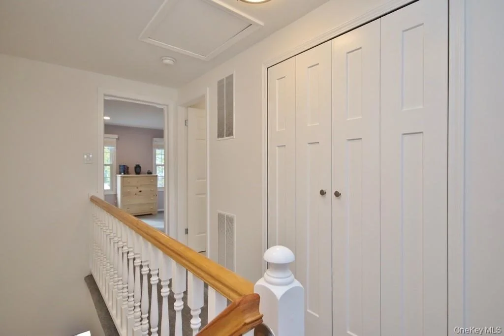 Photo of 902 Williamsburg Drive