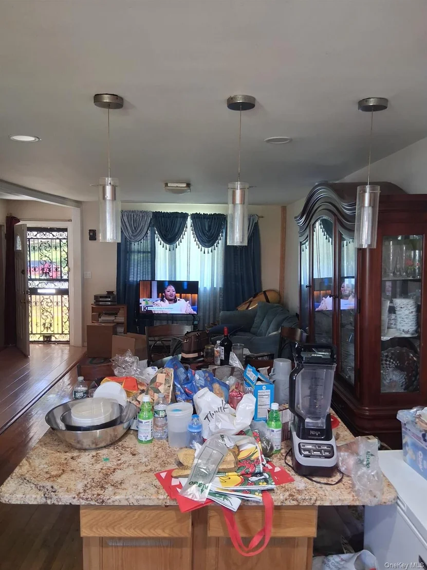 Photo of 1131 Grenada Place