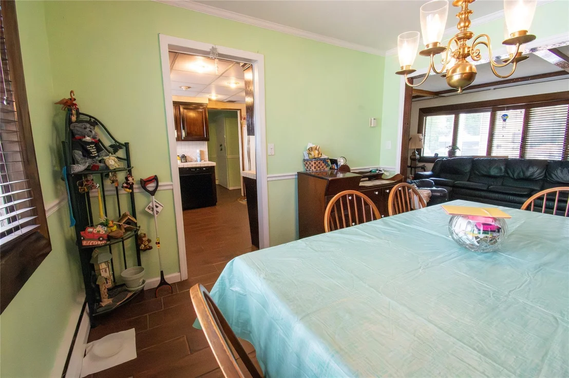 Photo of 2083 Elm Place