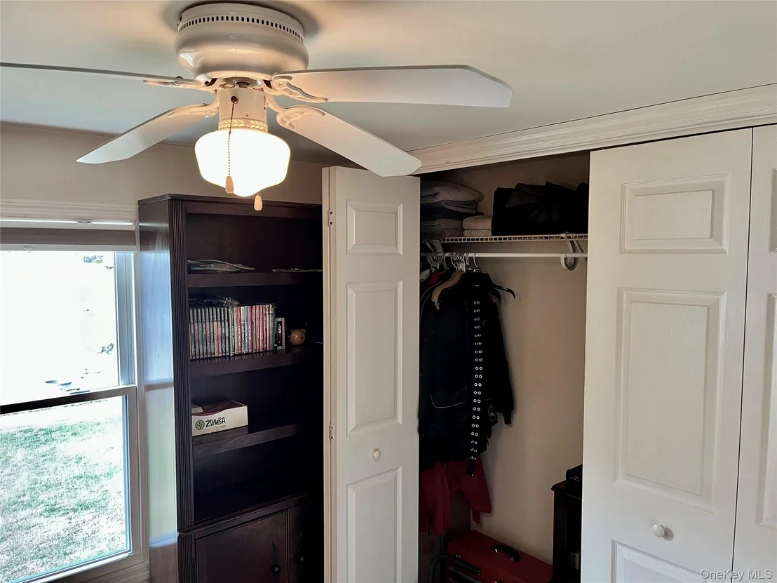 Photo of 529 5th Ave